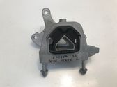 Engine mount vacuum valve