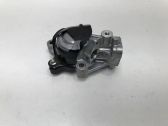 Fuel pump bracket
