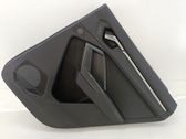 Moldura del tarjetero de la puerta trasera