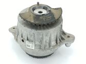Soporte de montaje del motor