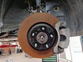 Caliper de freno delantero