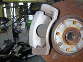 Caliper de freno delantero