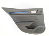 Moldura del tarjetero de la puerta trasera