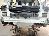 Front bumper mounting bracket