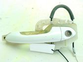 Manecilla externa puerta delantera
