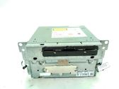 Radio / CD-Player / DVD-Player / Navigation