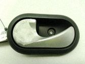 Manecilla interna puerta delantera