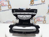 Radio / CD-Player / DVD-Player / Navigation