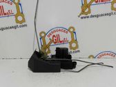 Cerradura de puerta delantera