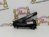 Accelerator throttle pedal