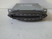 Radio / CD-Player / DVD-Player / Navigation