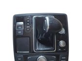 Head unit multimedia control