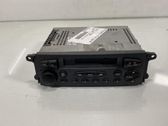 Radio / CD-Player / DVD-Player / Navigation