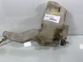 Windshield washer fluid reservoir/tank