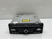 Radio / CD-Player / DVD-Player / Navigation