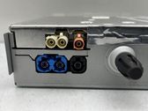 Radio / CD-Player / DVD-Player / Navigation