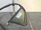 Ventanilla de ventilación de la puerta trasera
