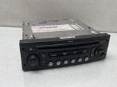Radio / CD-Player / DVD-Player / Navigation