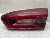Tailgate rear/tail lights