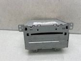 Radio / CD-Player / DVD-Player / Navigation