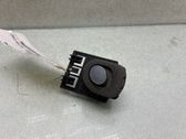 Interruptor para abrir la puerta trasera