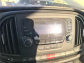 Unité principale radio / CD / DVD / GPS