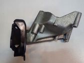 Engine mount bracket