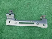 Fender mounting bracket