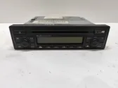 Radio/CD/DVD/GPS-pääyksikkö