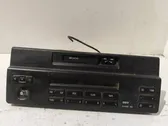 Radio / CD-Player / DVD-Player / Navigation