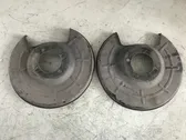 Rear brake disc plate dust cover