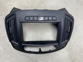 Radio/GPS head unit trim