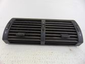 Rejilla de ventilación central del panel