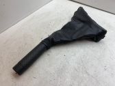 Verkleidung Handbremshebel