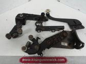 Rear door hinge set