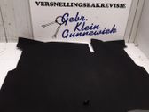 Doublure de coffre arrière, tapis de sol