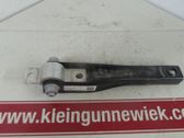 Vaihdelaatikon kiinnitys