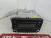 Radio / CD-Player / DVD-Player / Navigation