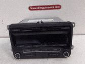 Radio / CD-Player / DVD-Player / Navigation