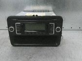 Radio / CD-Player / DVD-Player / Navigation