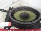 Etuoven kaiutin