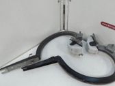 Tailgate hinge