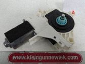 Motor del regulador de la ventanilla de la puerta delantera