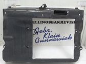 Jäähdyttimen kehyksen suojapaneeli