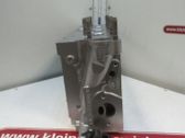 Engine head