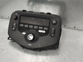 Radio / CD-Player / DVD-Player / Navigation