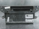 Head unit multimedia control