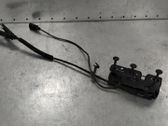Engine bonnet/hood lock/catch