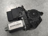 Motor del regulador de la ventanilla de la puerta delantera