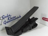 Kaasupolkimen asentoanturi